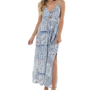 Lovely maxi dress with blue paisley print